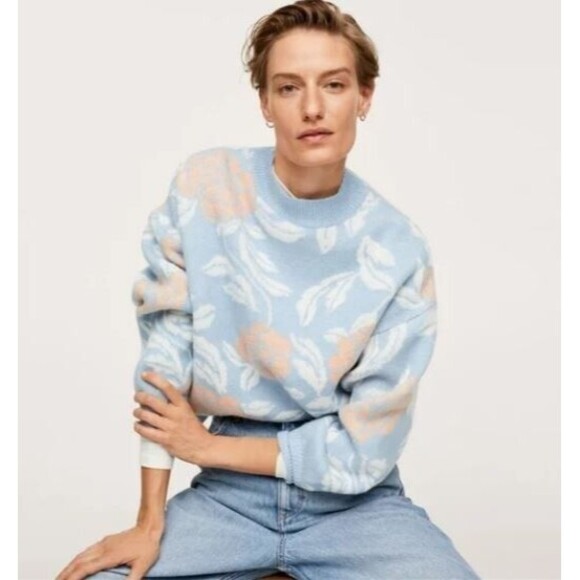 Mango Blue Floral Sweater Blue Crew Neck Knit Chelsea & Theodore NWT Size SP - Picture 1 of 8